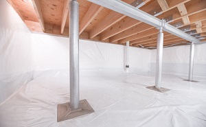 Crawl space structural support jacks installed in 